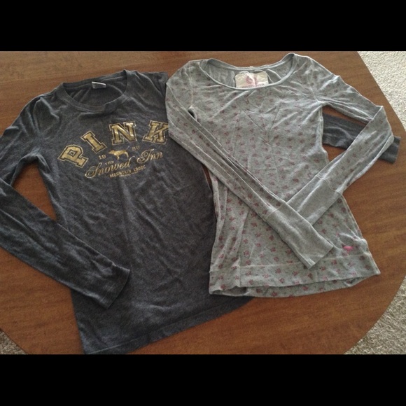 PINK Victoria's Secret Tops - Victoria's Secret PINK Stretchy Longsleeve Shirts✨